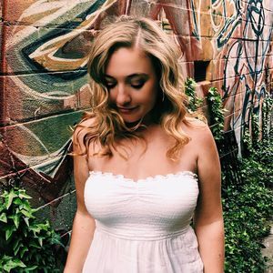 Meet your Posher, Haley